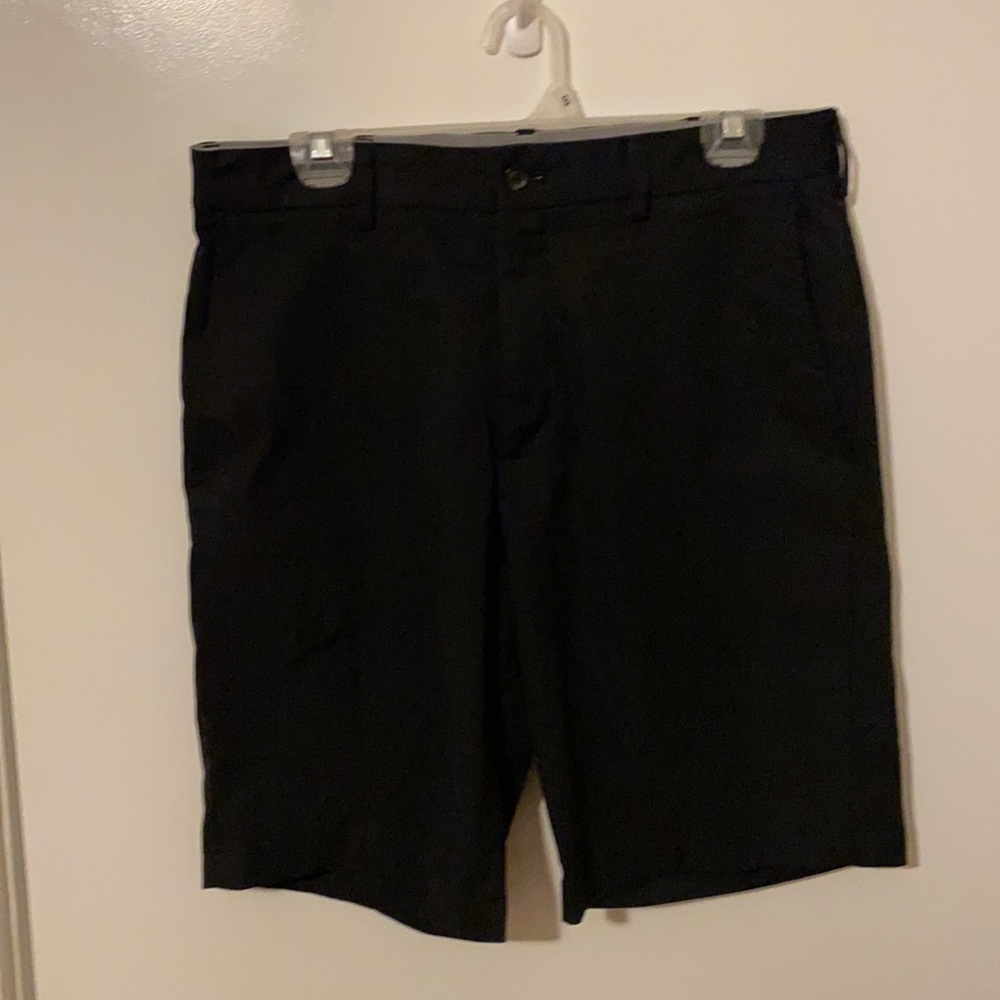 Walter Hagen Black Golf Shorts